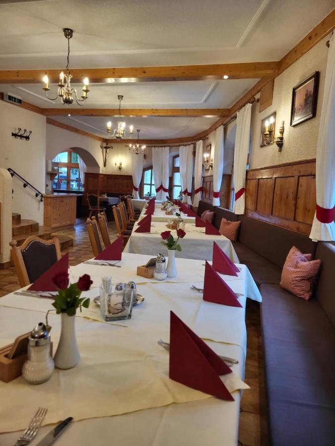 Hotel Restaurant Liesele Sonne Sankt Leonhard im Pitztal Luaran gambar