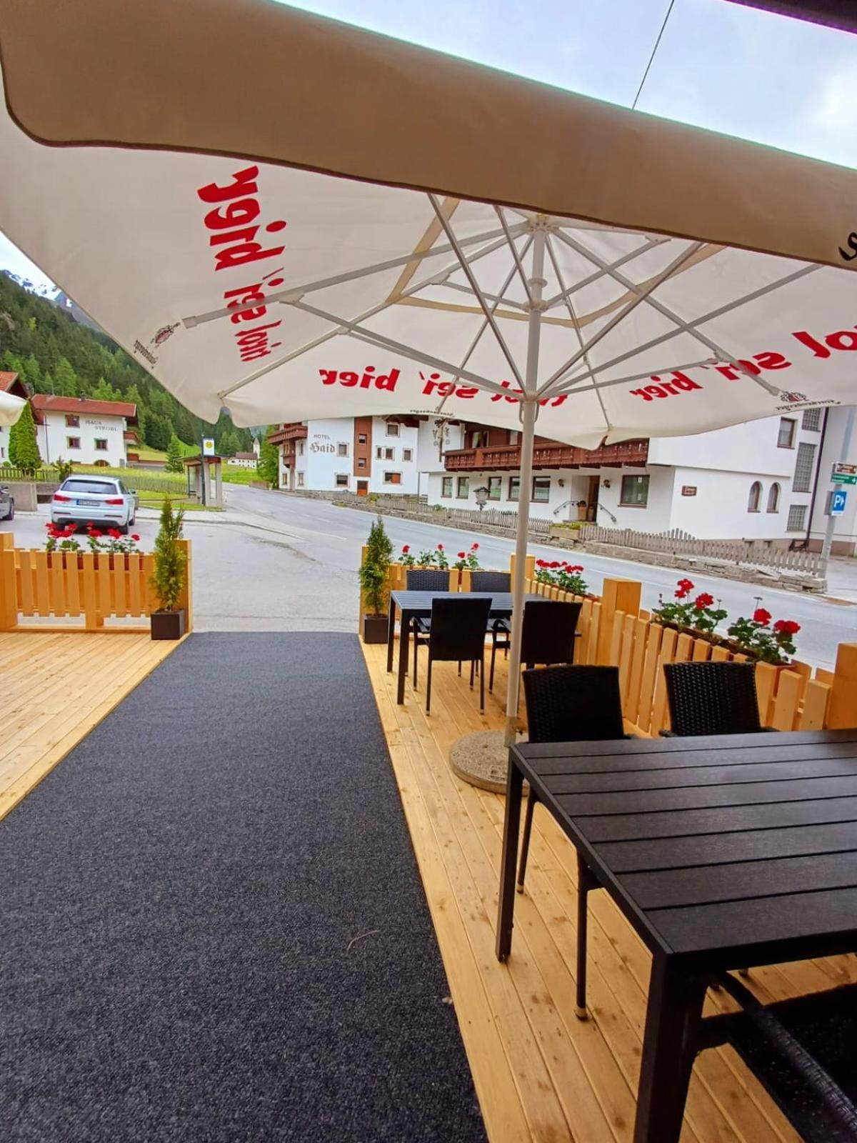 Hotel Restaurant Liesele Sonne Sankt Leonhard im Pitztal Luaran gambar